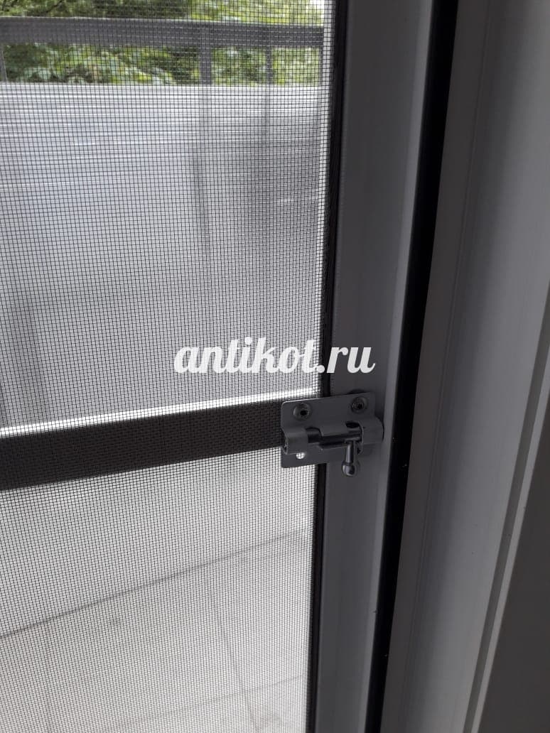 Купить в Москве надежную дверь антикошка